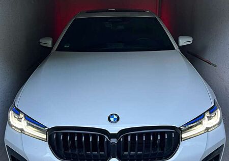 BMW 520i 520 Aut. M Sport Edition, Shadow Line, Laser