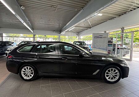BMW 520d 520 T AHK+ACC+HuD+HiFi+Park+Dakota+Memory uvm.