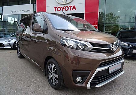 Toyota Pro Ace Proace 2,0-l-D-4D L1 (8-Si.) Autm. Verso Family Comfort
