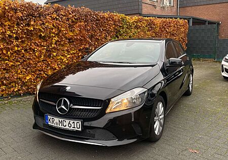 Mercedes-Benz A 180 BlueEfficiency (176.042)