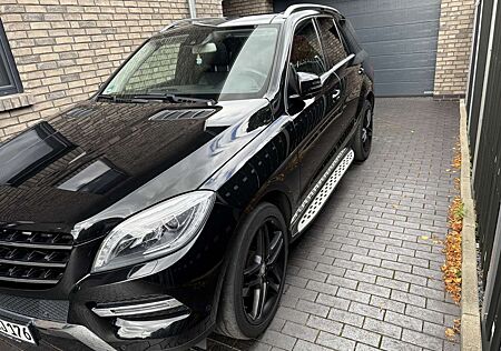 Mercedes-Benz ML 350 CDI BlueTec (166.024)
