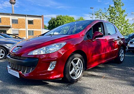 Peugeot 308 Platinum/Klima/Panorama/Xenon/1Hand/PDC/SHZ