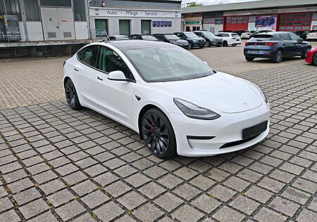 Tesla Model 3 Allradantrieb Dualmotor Performance