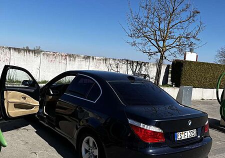BMW 525 i