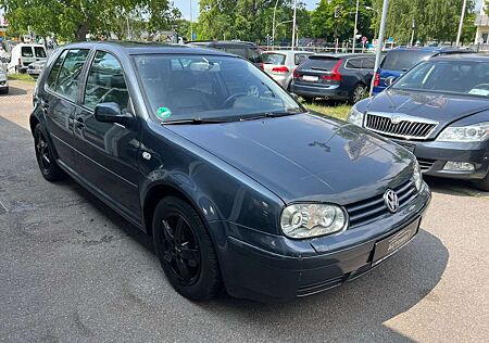 VW Golf Volkswagen 1.6 Auto Highline*Navi*Sitz-H*Schiebedach*