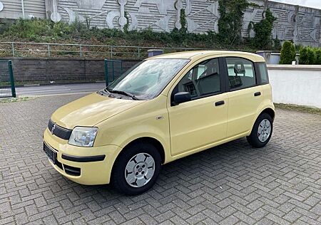 Fiat Panda 1.1 Active Servo, ABS. Airbag, Radio-CD 5 Türen