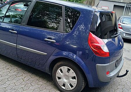 Renault Scenic 1.6 16V Exception