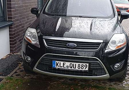 Ford Kuga 2.0 TDCi 2x4 Titanium