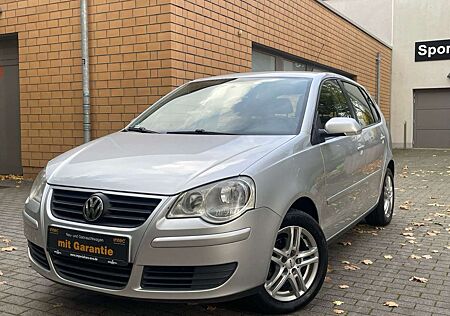 VW Polo Volkswagen IV Comfortline/KLIMA/GEPFLEGT/NEUE-STEUERKE