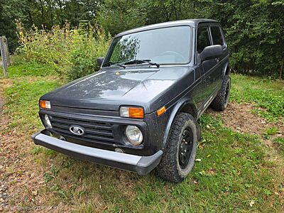 Lada Taiga 4x4, AHK, DOTZ, gepflegt, wenig km