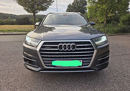 Audi Q7 3.0 TDI Quattro S-Line Allradlenkung BOSE Matrix