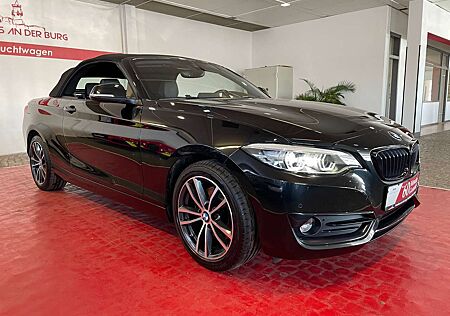 BMW 220 i Sport Line