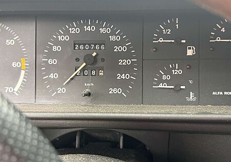 Alfa Romeo 75 75 Twin Spark 2.0