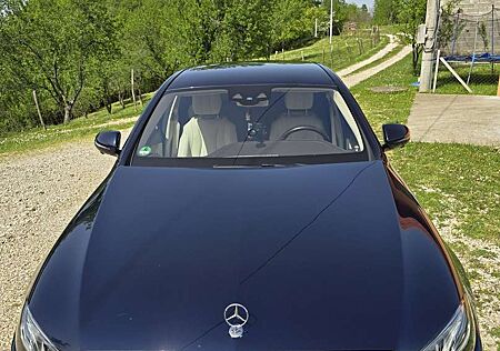 Mercedes-Benz E 400 4Matic 9G-TRONIC Exclusive
