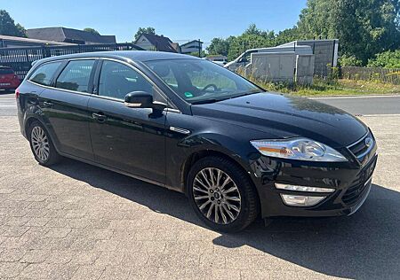 Ford Mondeo Turnier Champions Edition