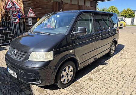 VW T5 Multivan Volkswagen Multivan Comfortline 4Motion