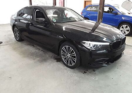 BMW 530 e xDrive Sport Line Harman Kardon AHK LED