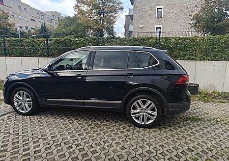 VW Tiguan Allspace Volkswagen 2.0 TDI SCR DSG Comfortline