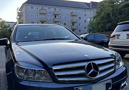 Mercedes-Benz C 200 CGI Automatik BlueEFFICIENCY