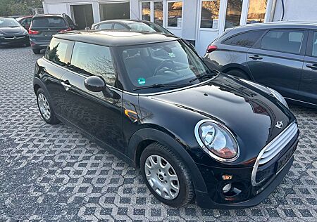 Mini Cooper D - Automatik, Klima, Pano, 8 Reifen, Alu