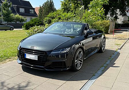 Audi TT TTS Roadster 2.0 TFSI quattro