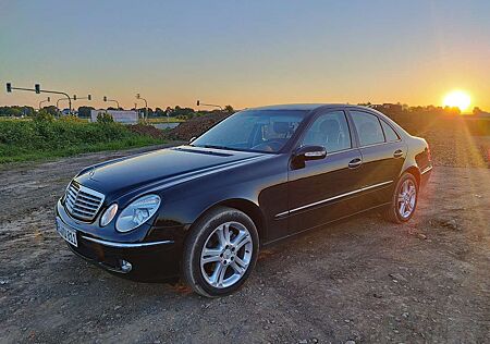 Mercedes-Benz E 220 CDI Automatik Elegance DPF
