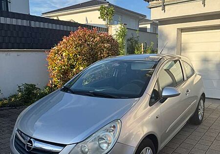 Opel Corsa 1.4 16V Edition