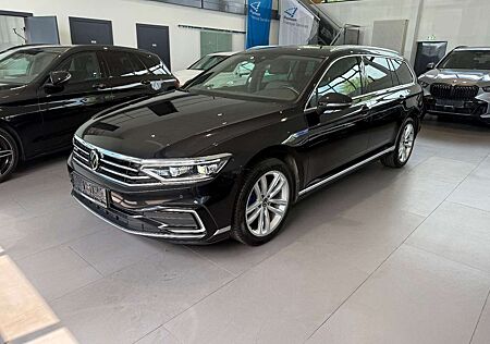VW Passat Variant Volkswagen Passat GTE 1.4 TSI DSG AID/MATRIX/KAM/STHZ/AHK