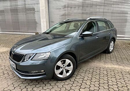 Skoda Octavia 1.5TSI Combi Style*DSG*PDC*AHK*App-Navi