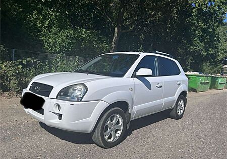 Hyundai Tucson 2.0 2WD GLS