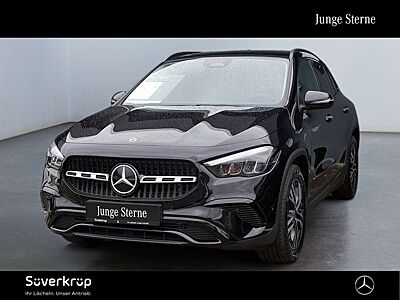 Mercedes-Benz GLA 220 4M , Progressive Night Navi LED Kamera