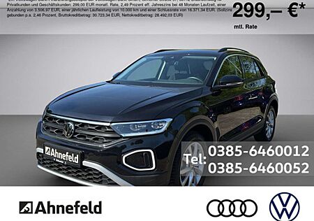 VW T-Roc Volkswagen 2.0 TDI Move DSG ACC FACEL. STANDHZ LED