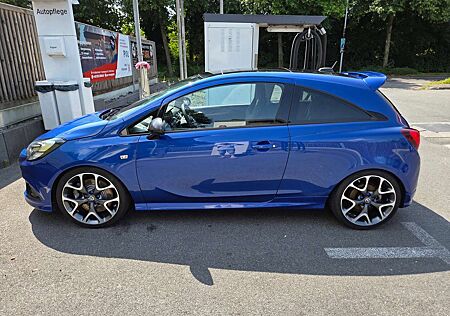 Opel Corsa 1.6 Turbo OPC