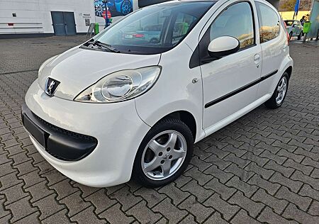 Peugeot 107 5-Türer Filou,Klima,Alu,ZV,el.Fen,Tüv26
