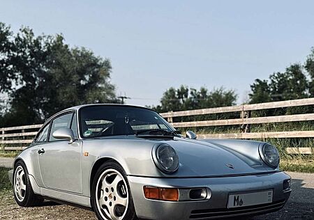 Porsche 964 911 Carrera 4