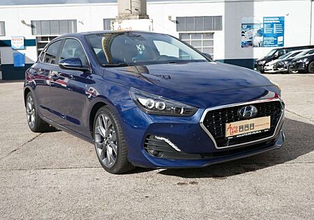 Hyundai i30 Fastback Premium Nav/Schiebedach/LED