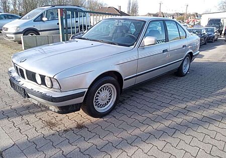 BMW 520i 520 24V