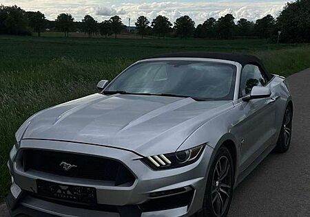 Ford Mustang Convertible