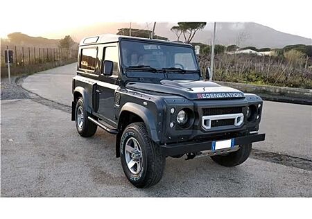 Land Rover Defender 90 Gasanlage, Kahn Bodykit, V8 Projekt