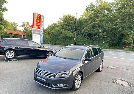 VW Passat Variant Volkswagen 2.0 TDI BMT Business Edition AHK NAVI XENON PDC