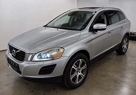 Volvo XC60 Volvo XC60 T5 PowerShift "Summum"