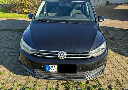 VW Touran Volkswagen 1.6 TDI*7Sitze*Scheckheft*ServiceNeu*Tüv*8fach*AH