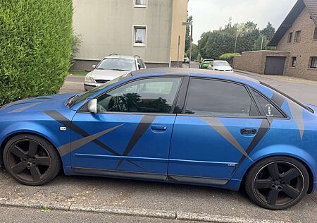 Audi A4 Avant 3.0 quattro