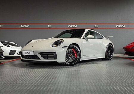Porsche 911 Carrera 4 GTS Coupe PDLS+ BOSE PANO AERO-KIT