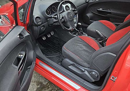Opel Corsa 1.6 Turbo GSi