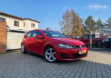 VW Golf GTI Volkswagen GTI - AHK - Sitzheizung - Automatik !!!