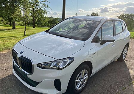 BMW 225e 225 2er Active Tourer Plug-In-Hybrid xDrive Activ