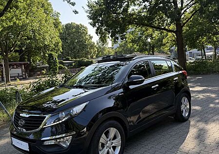 Kia Sportage 2.0 CRDi 4WD, Pano