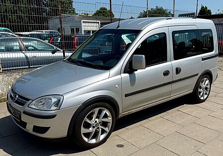Opel Combo Tour Edition