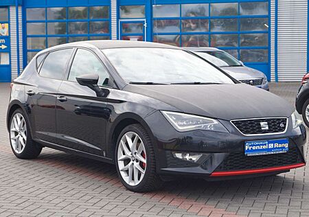Seat Leon FR *LED*Alcantara*Navi*SHZ*Allwetter*